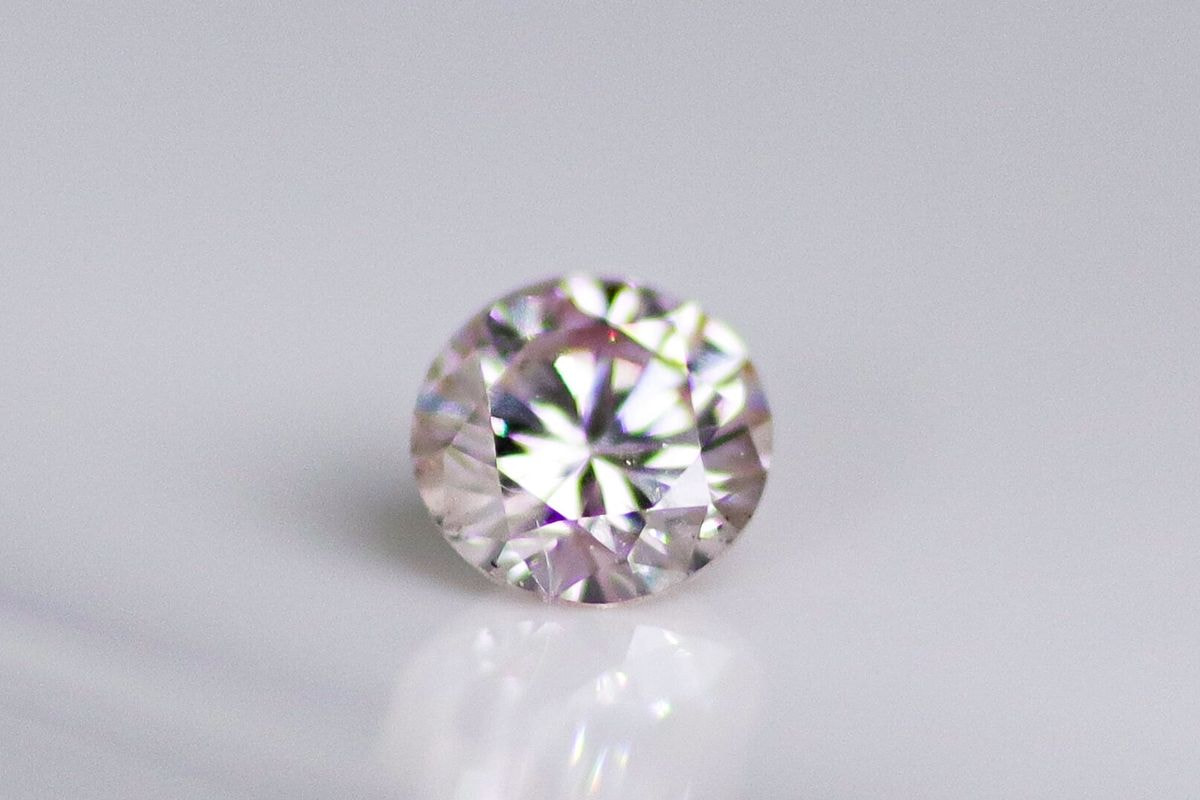 0.172ct FANCY.PINK,I2,ラウンド ピンクダイヤモンドルース-