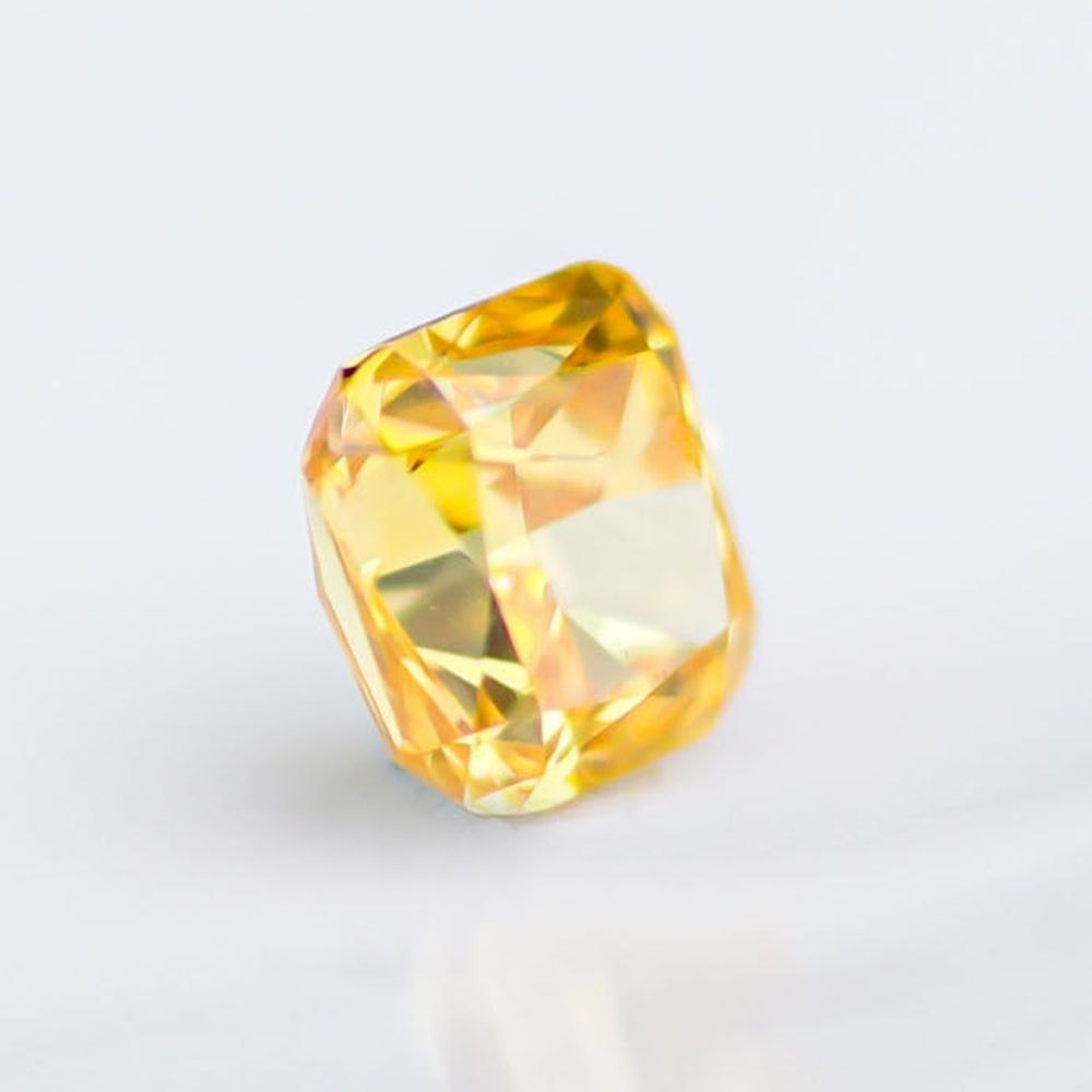 天然ファンシーイエローダイヤモンド 0.257ct  ＜Vivid Orange Yellow＞