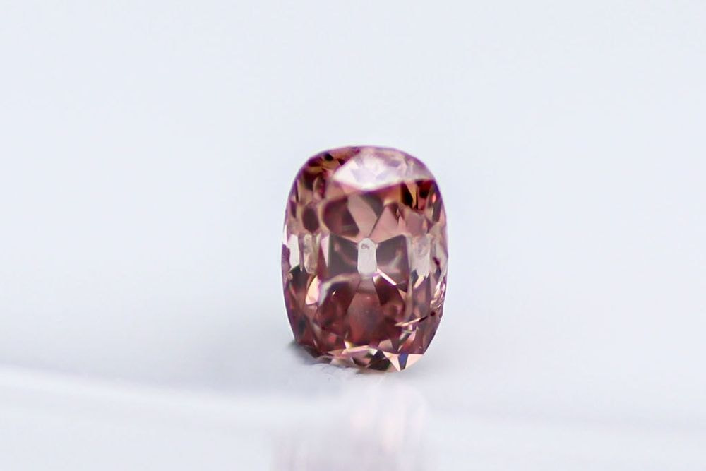 天然ファンシーディープブラウニッシュピンク ダイヤモンド 0.244ct 