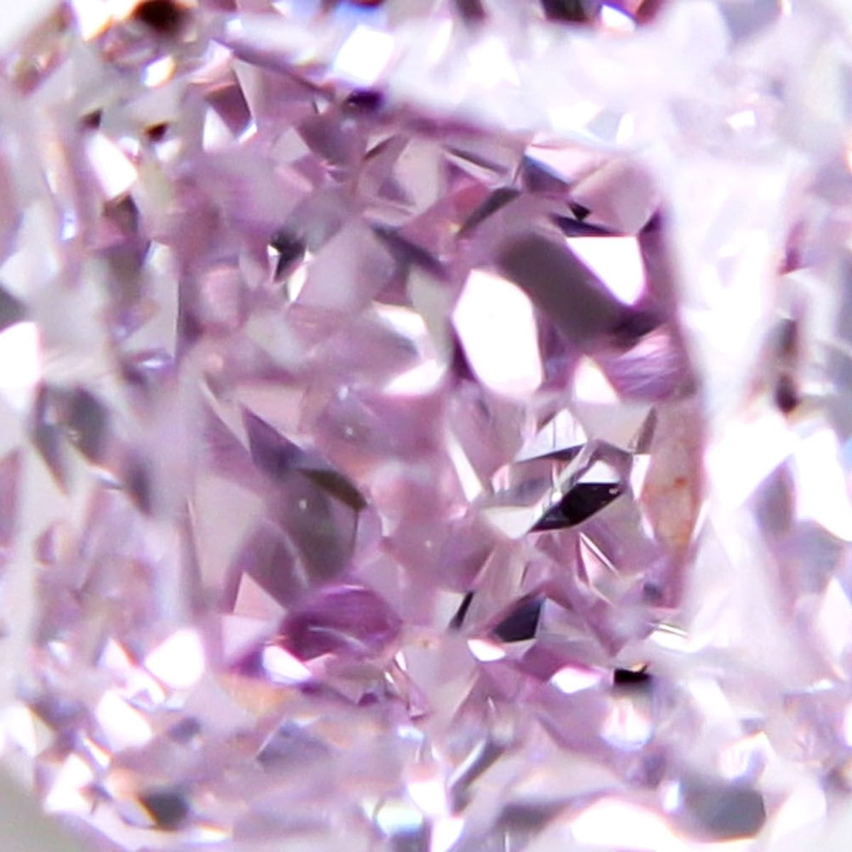 天然ファンシーピンクダイヤモンド 0.310ct ＜Funcy Purple Pink＞