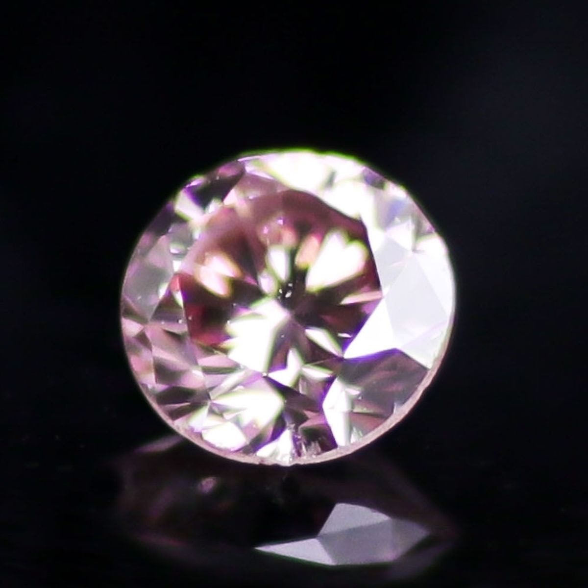 天然ファンシーピンクダイアモンドメレー 天然ファンシーインテンスピンクダイヤモンド 0.139ct