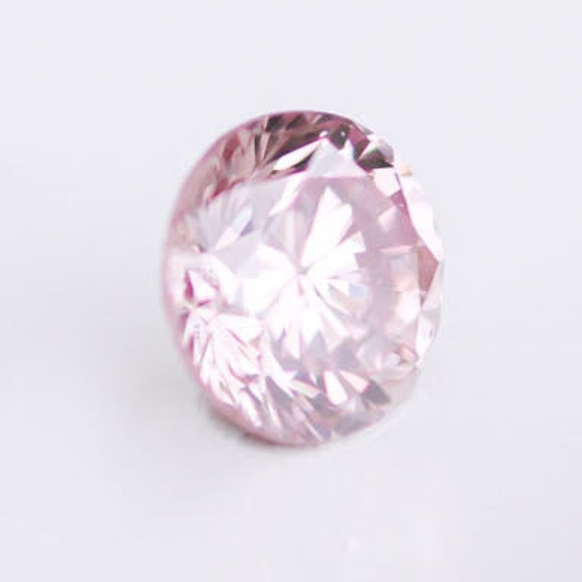 天然ファンシーピンクダイヤモンド 0.139ct ＜Intense Pink＞