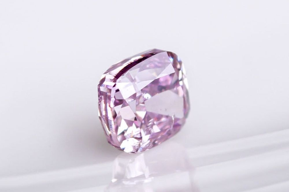 天然ファンシーディープパープルピンクダイヤモンド 0.211ct 