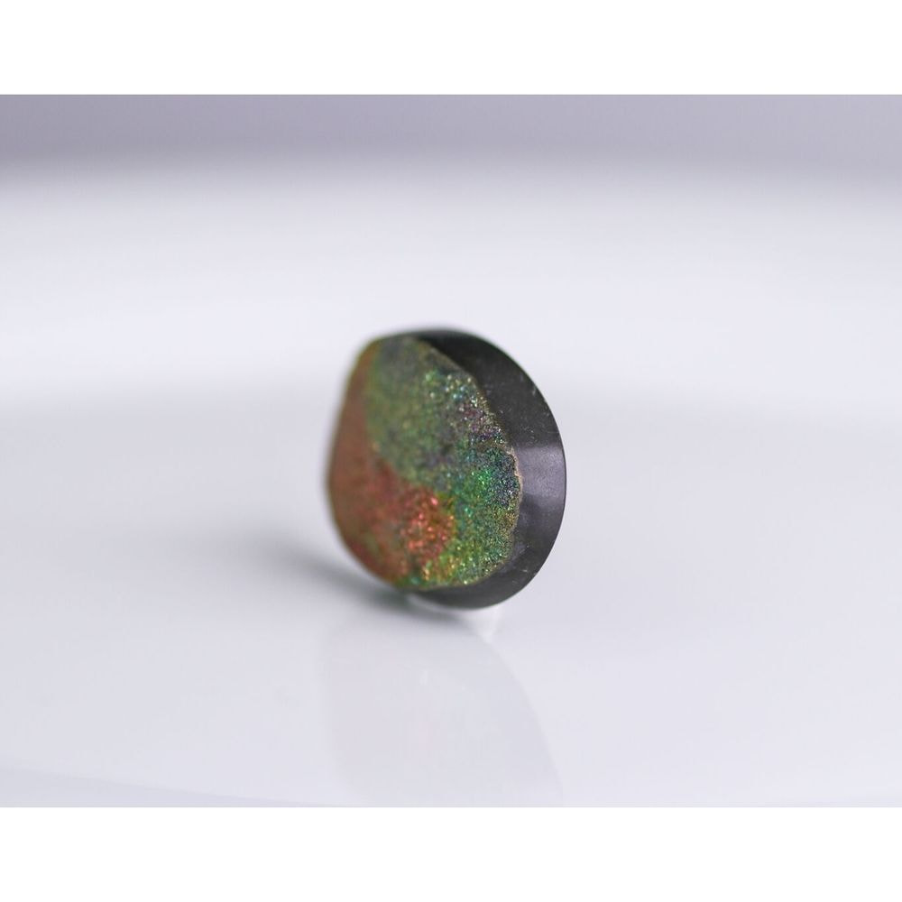 レインボーパイライト 62.44ct 2ピース