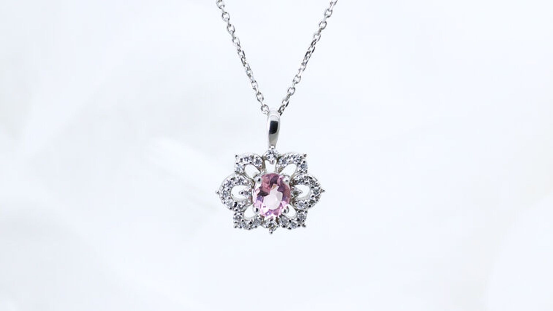 モルガナイト［Morganite］