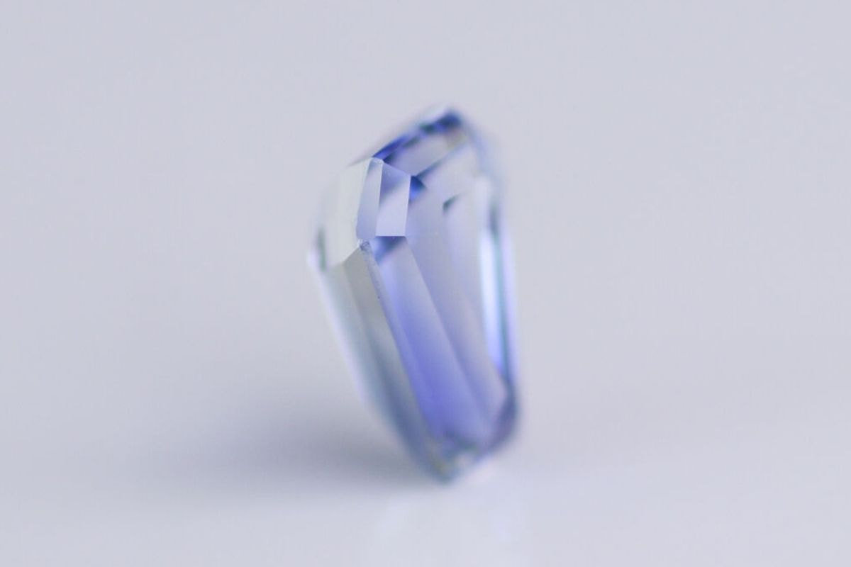 天然ブルーサファイア 2.00ct