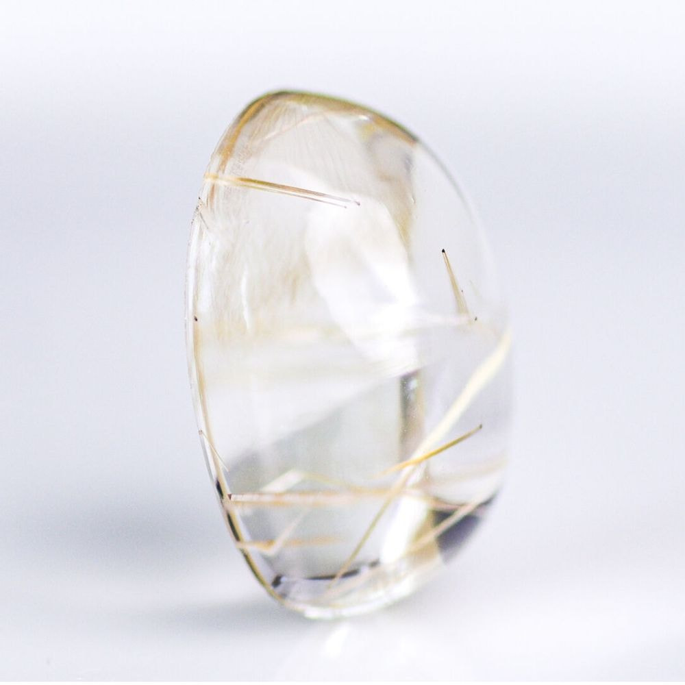 天然ルチルクォーツ 19.500ct