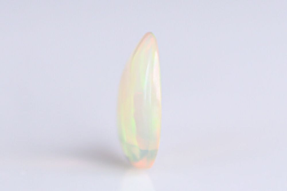 【SOLD OUT】天然エチオピアオパール 1.390ct 