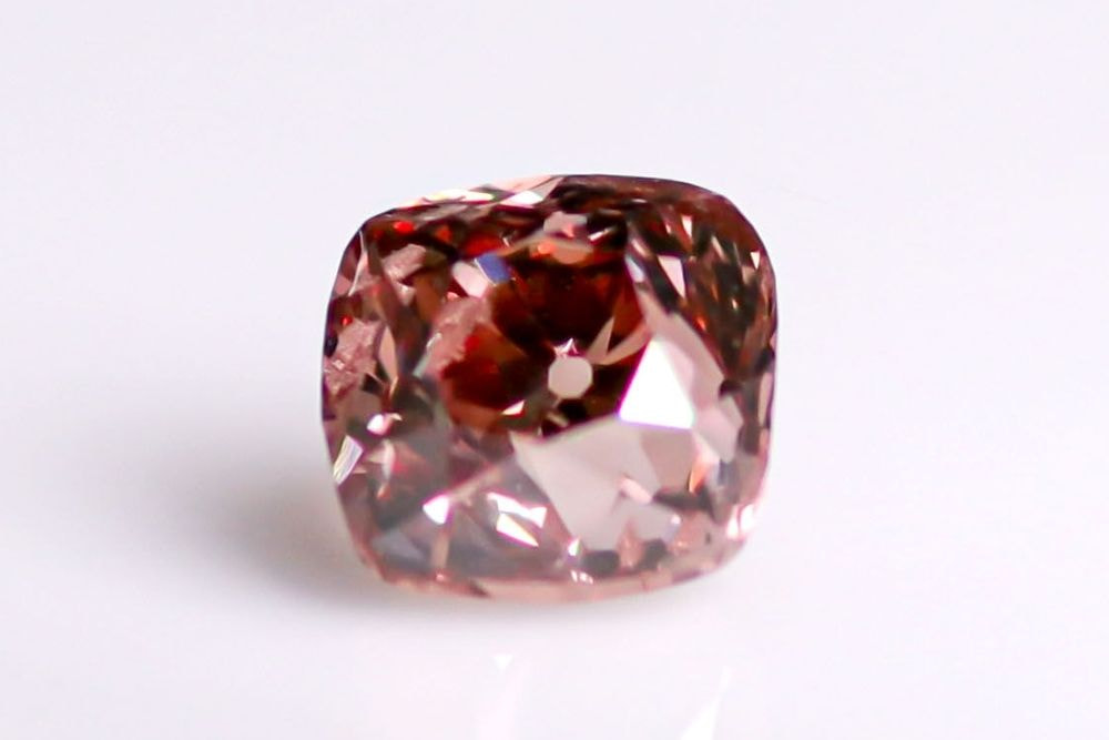 天然ファンシーディープオレンジーピンク ダイヤモンド  0.407ct 