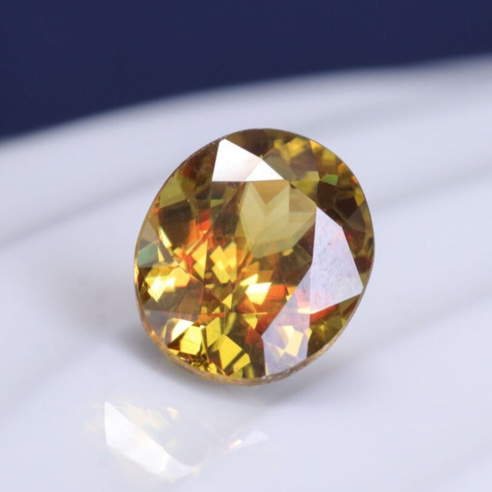 天然スフェーン 2.630ct 