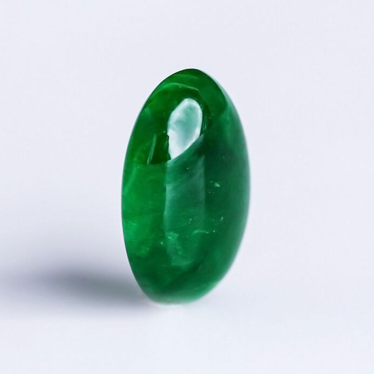 天然翡翠（ヒスイ）2.210ct