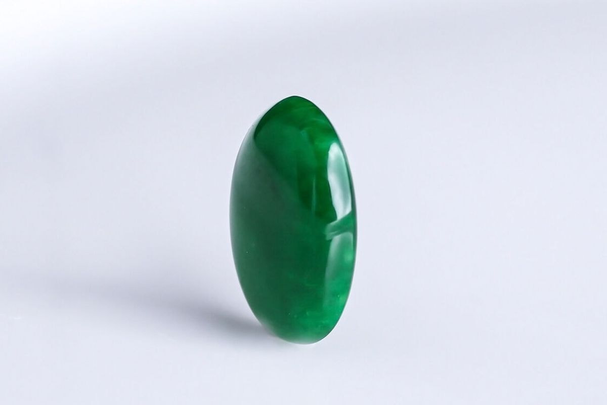 天然翡翠（ヒスイ）2.210ct