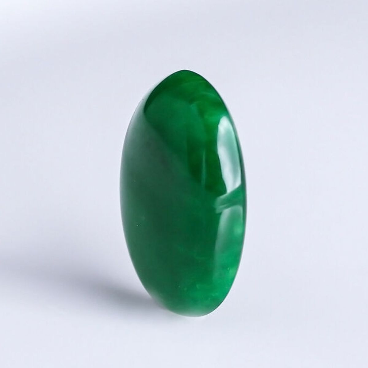 天然翡翠（ヒスイ）2.210ct