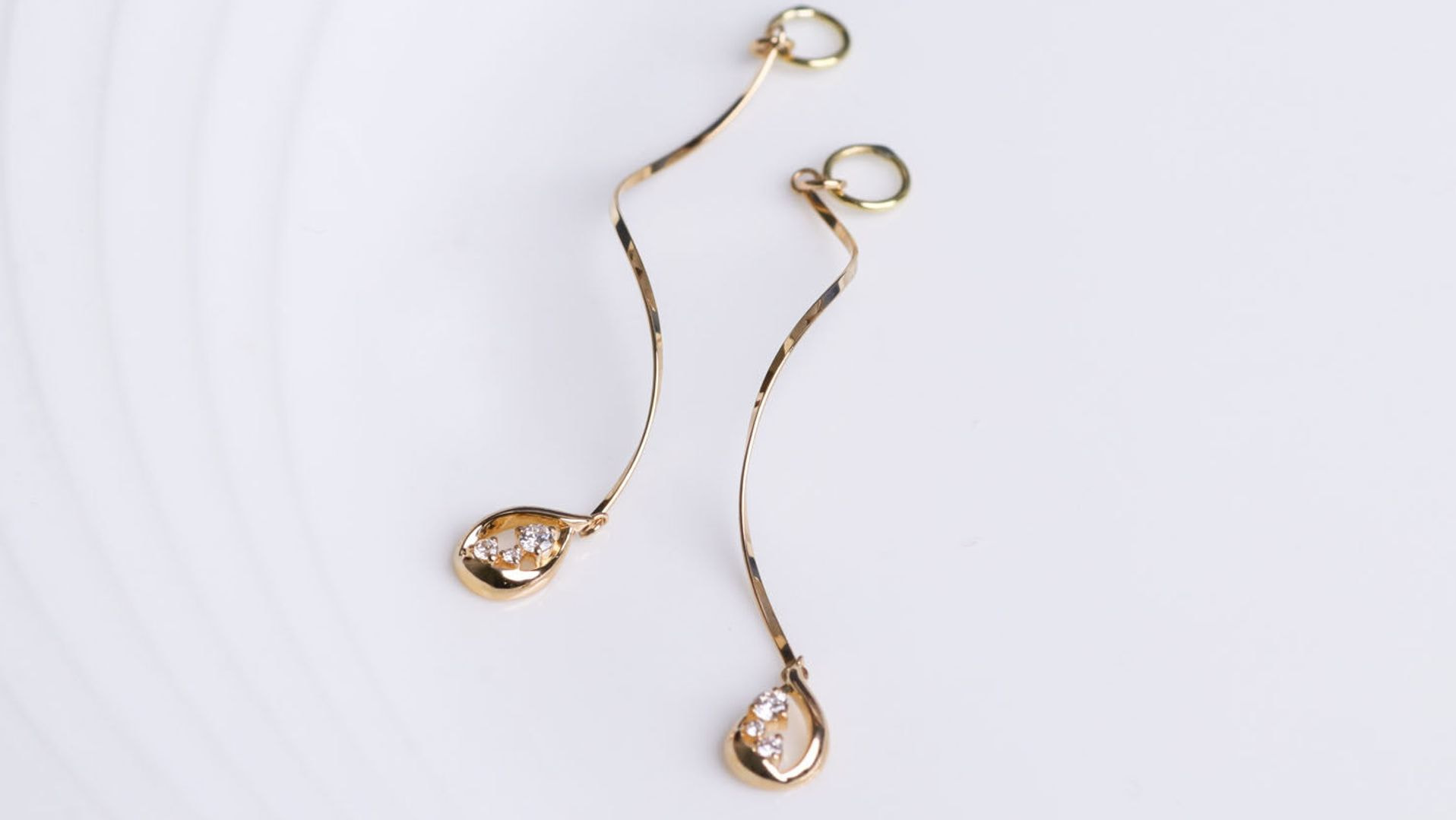 イヤリングからチャームへのリフォーム イヤリングからチャームへのリフォーム