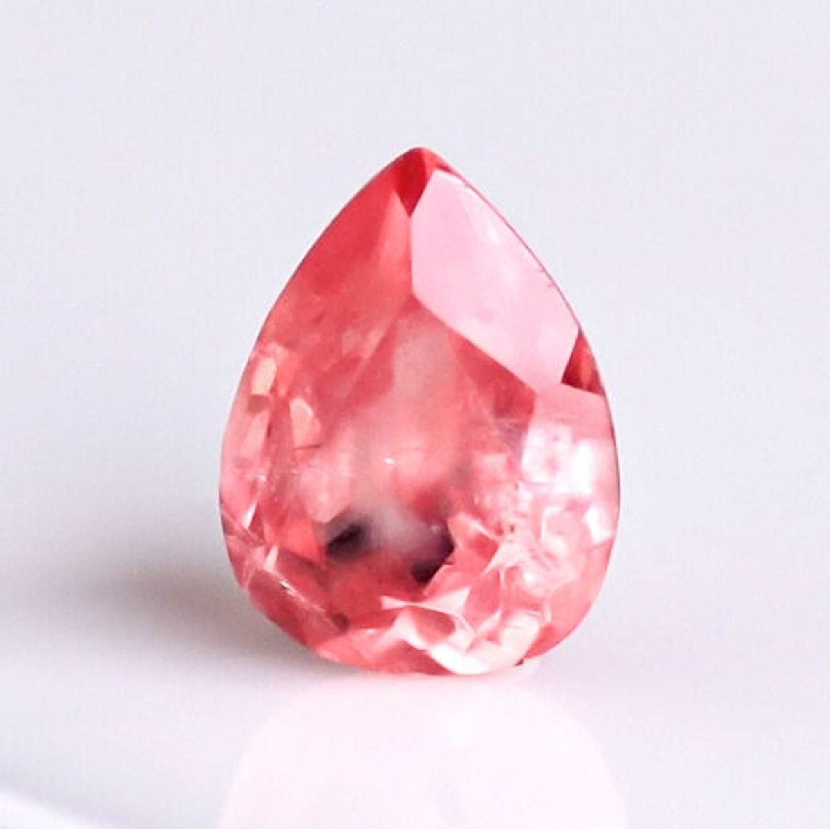 天然ロードクロサイト 1.555ct [スイートホーム産]