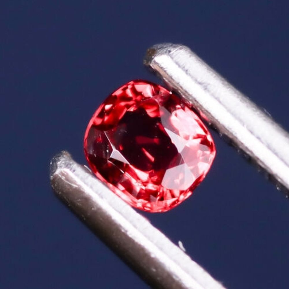 天然レッドスピネル 0.250ct [ミャンマー産/非加熱]