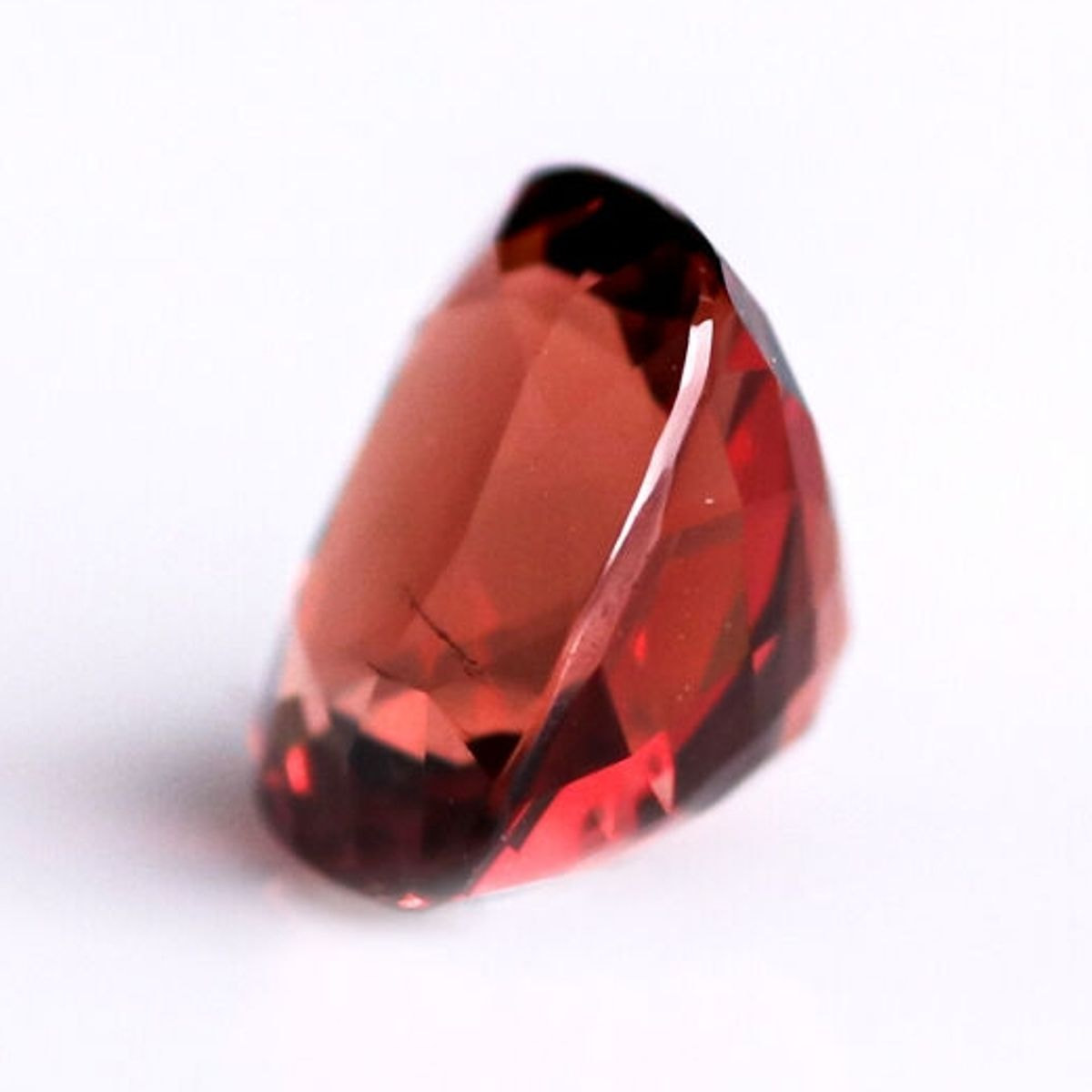 天然レッドスピネル 1.311ct [ベトナム産/非加熱]