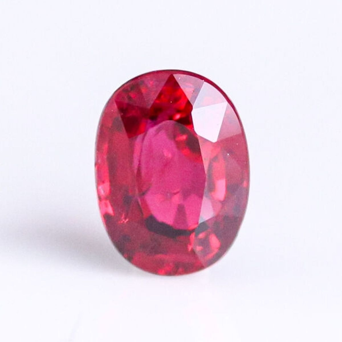 天然ルビー (0.572ct) 天然パパラチア サファイア 0.572ct スリランカ 