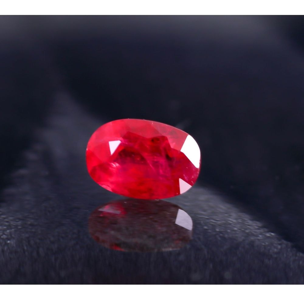 天然ルビー 0.481ct [希少グリーンランド産ルビー ]