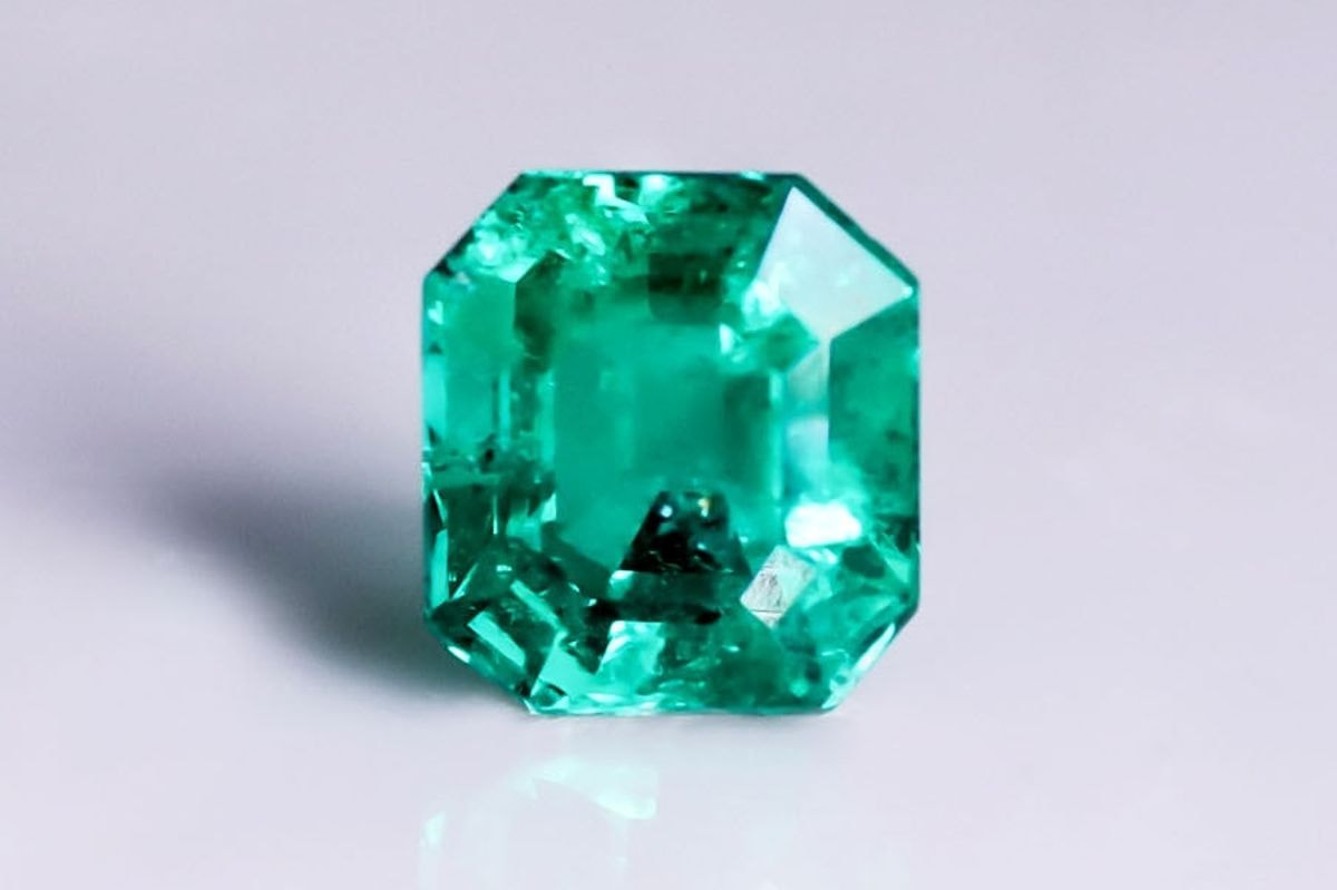 天然エメラルド 1.040ct [コロンビア産]