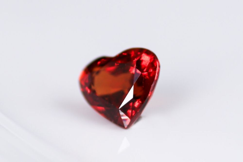 天然スぺサルティンガーネット 4.300ct 