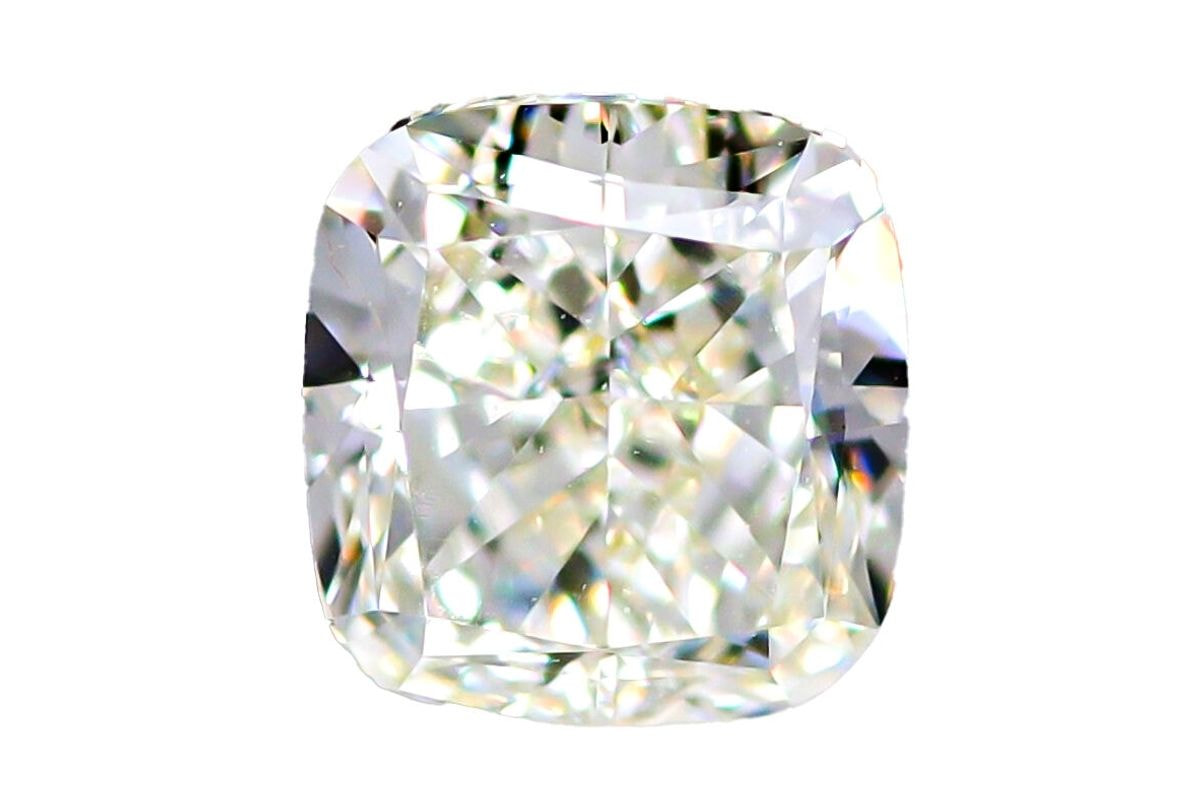 天然ファンシーカラーダイヤモンド 0.813ct