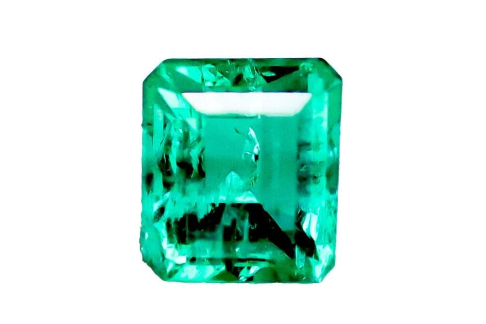 天然 ノーオイル エメラルド（Non-oil Emerald）　0.448ct [コロンビア産]