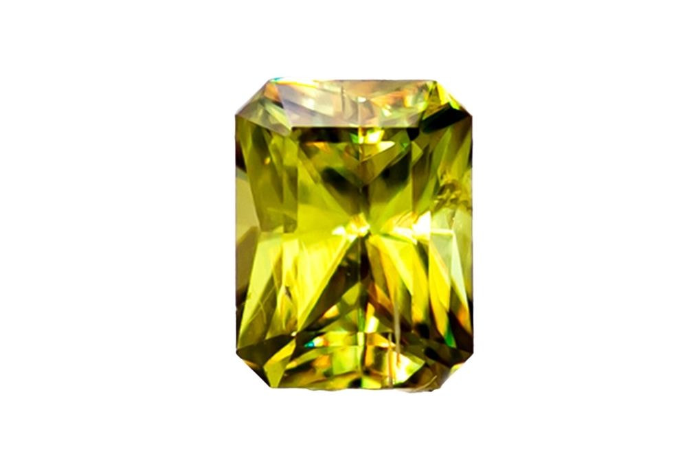 天然スフェーン 2.745ct 