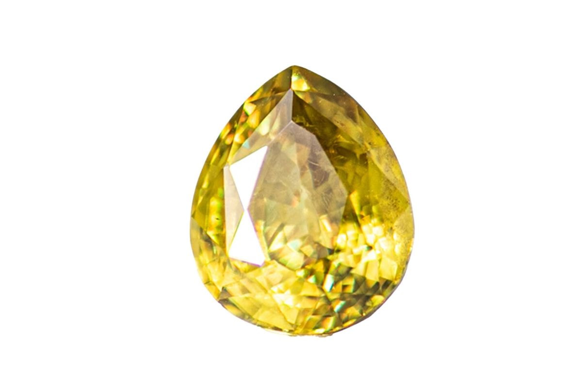 天然スフェーン 2.253ct
