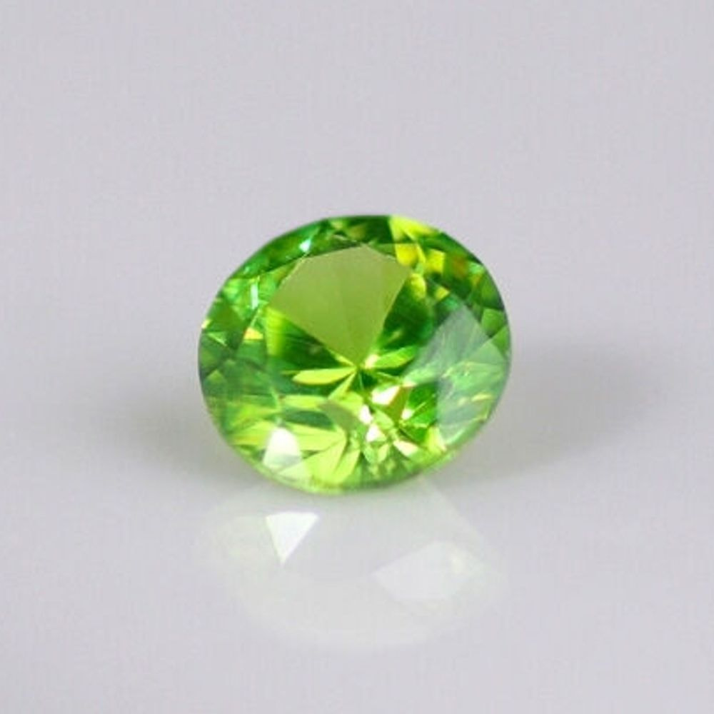 【SOLD OUT】天然デマントイドガーネット 0.220ct［ウラル産］