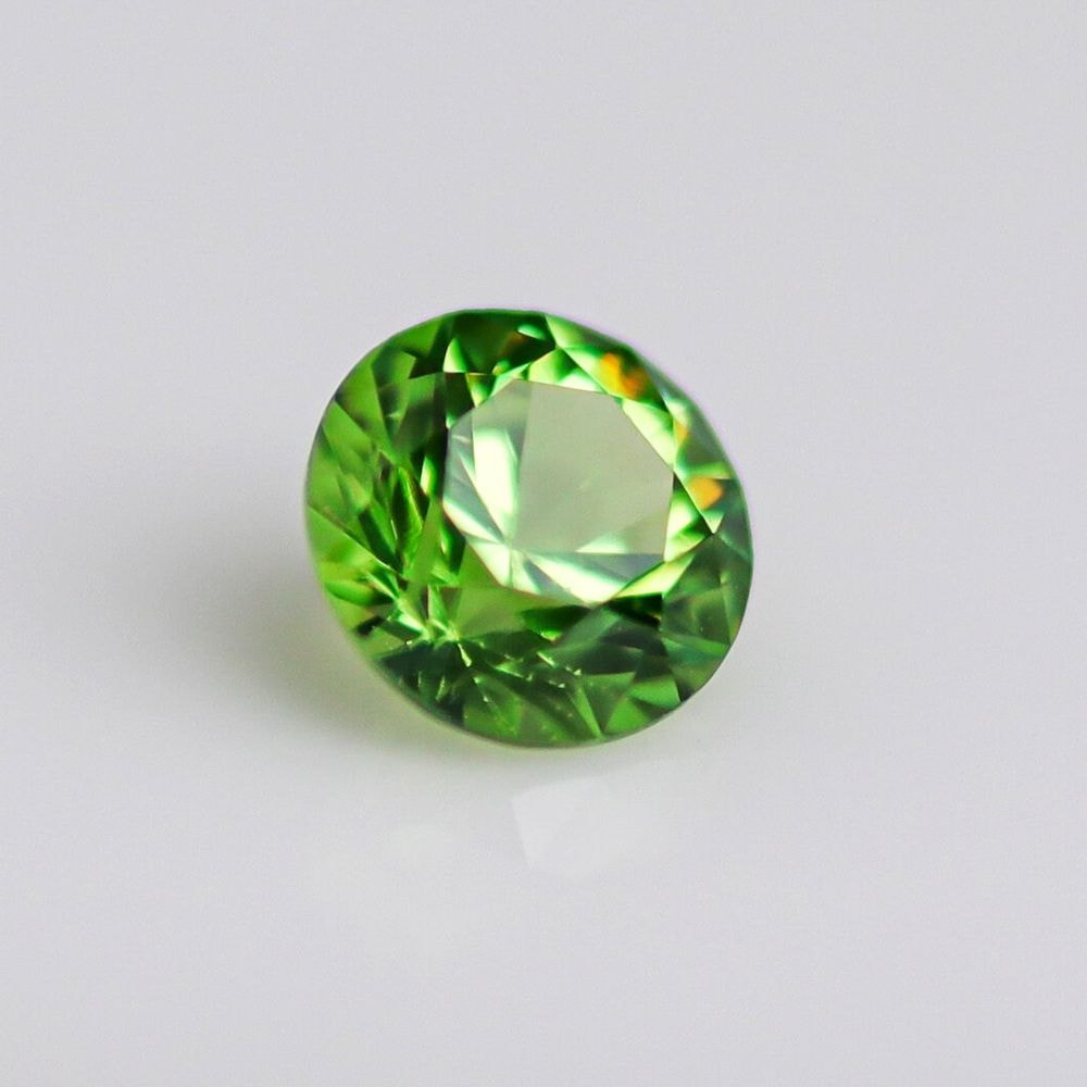 天然デマントイドガーネット 0.280ct［ウラル産］