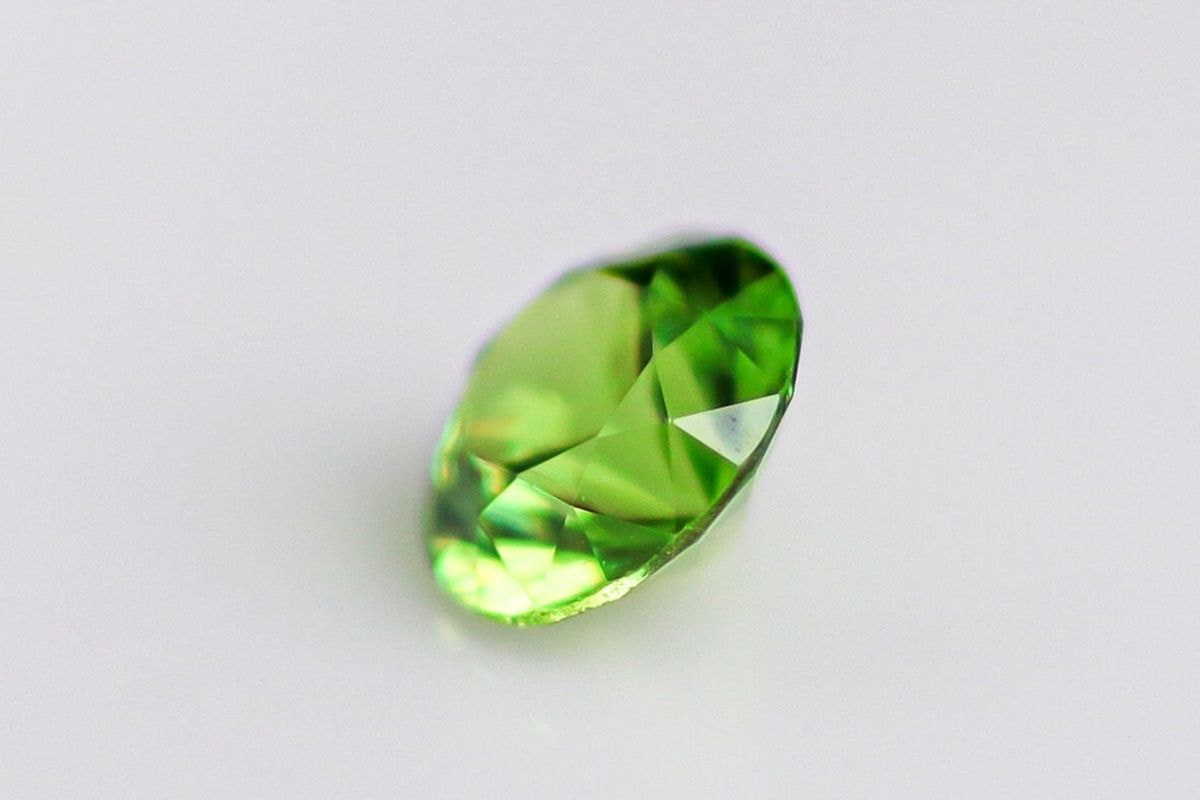 天然デマントイドガーネット 0.280ct［ウラル産］