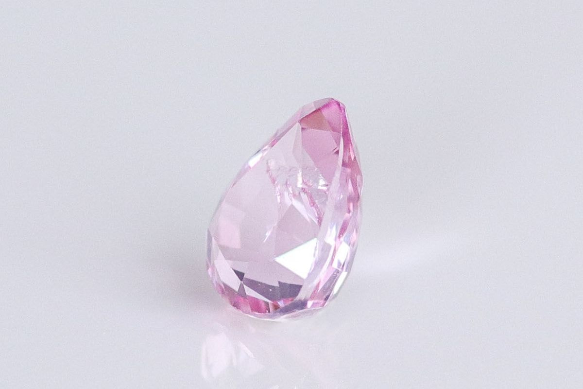 天然ピンクスピネル 0.950ct