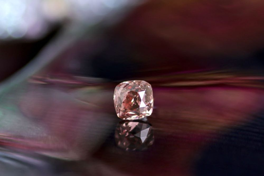 天然ファンシーディープオレンジーピンク ダイヤモンド  0.407ct 