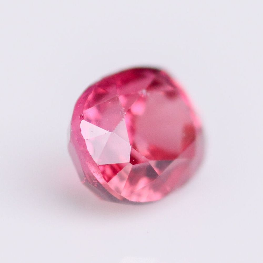 【SOLD OUT】天然ルビー 0.635ct [マダガスカル産]
