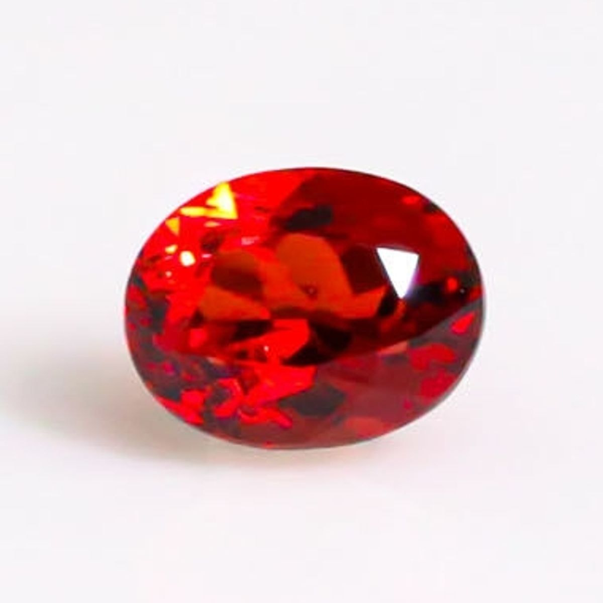 天然レッドスピネル 0.326ct