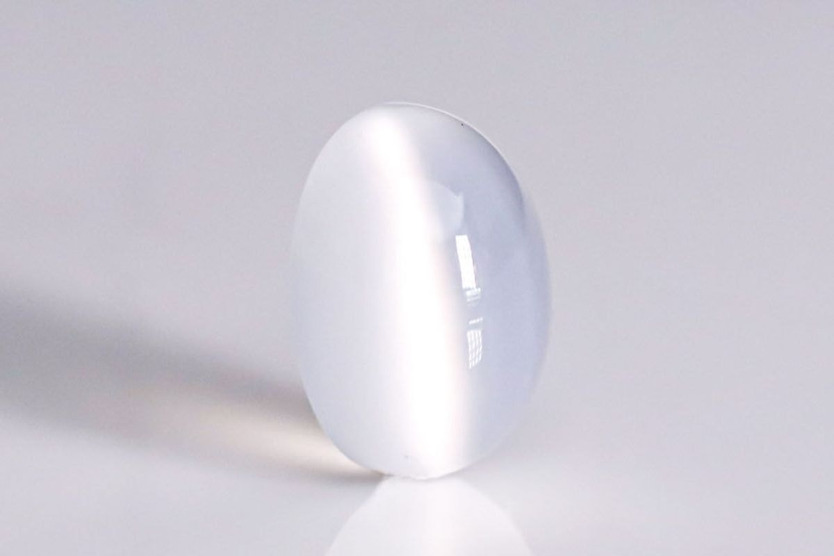 SOLD OUT】天然ムーンストーンキャッツアイ 7.323ct