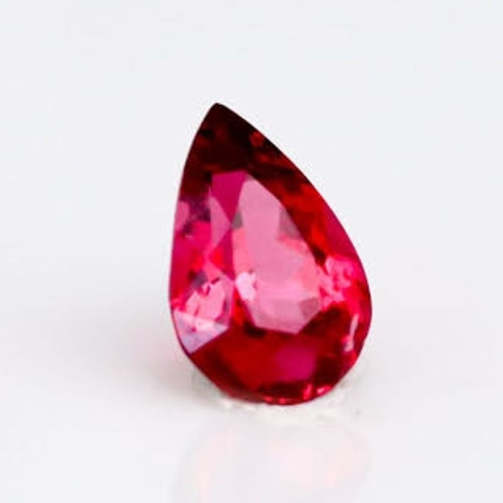 天然レッドスピネル 0.380ct [ベトナム産]