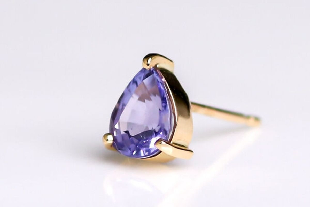 K18YG タンザナイトピアス 0.570ct