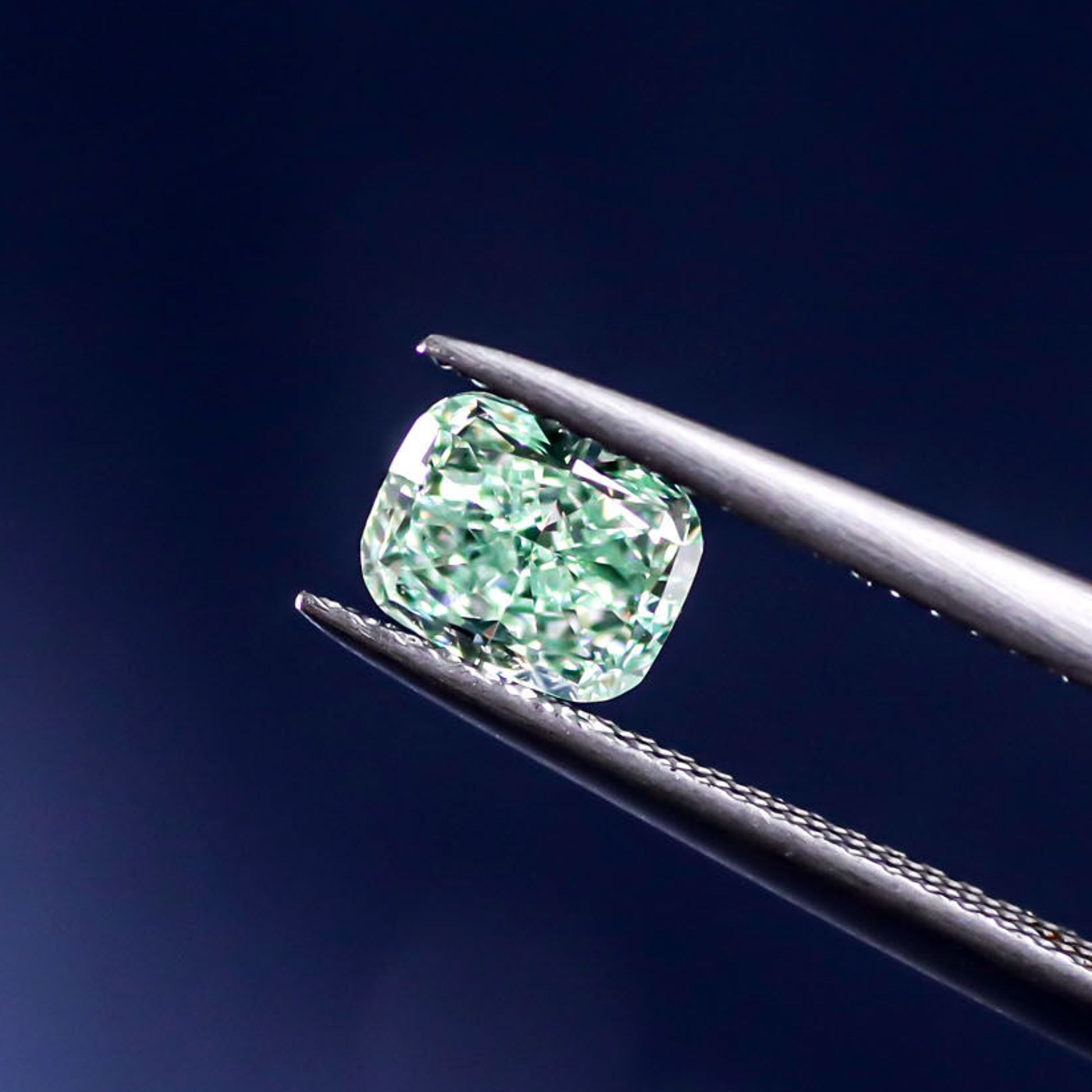 ファンシーインテンスグリーンダイヤモンド ファンシーインテンスグリーンダイヤモンド