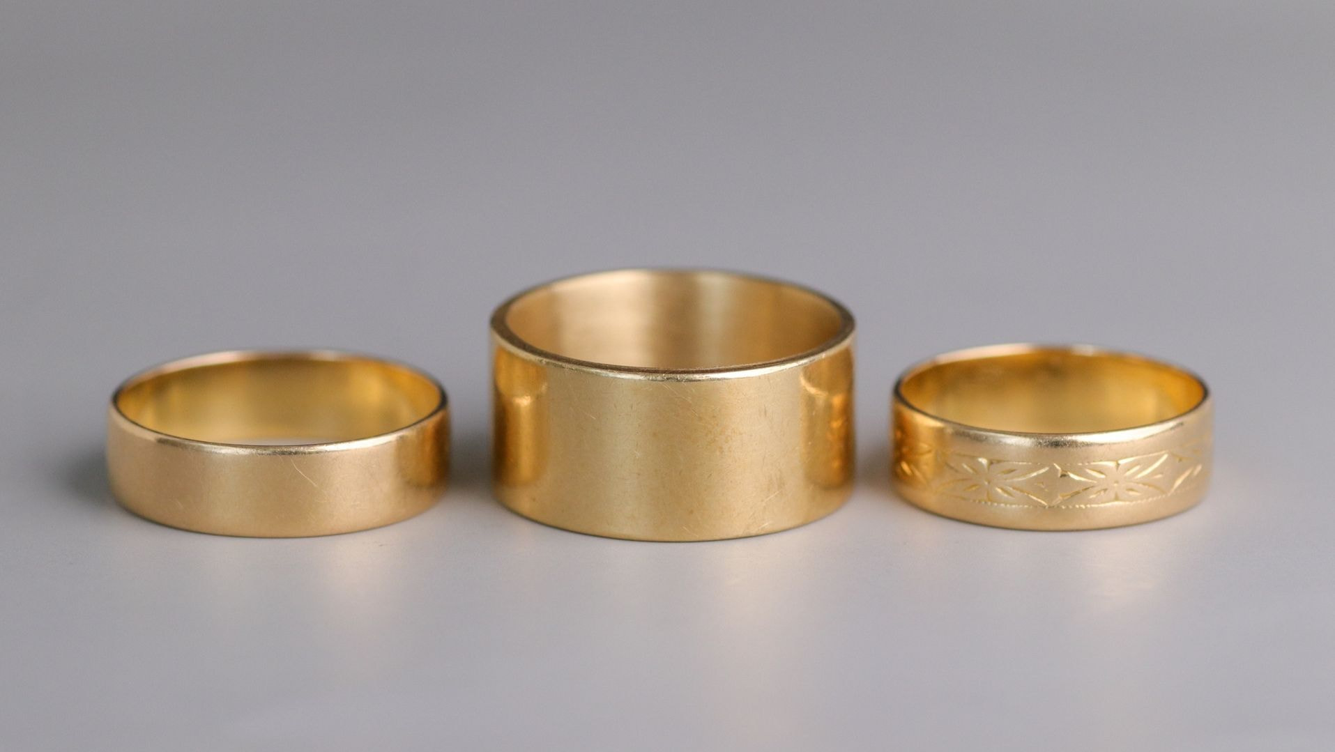 持ち込まれた指輪 持ち込まれた指輪