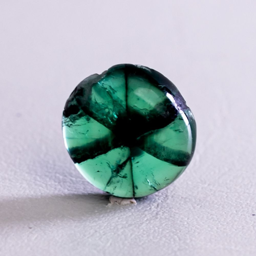 天然トラピッチェエメラルド 2.710ct