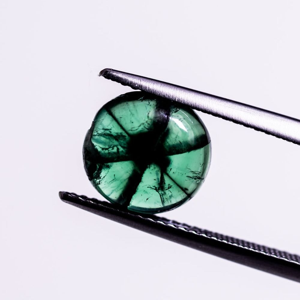 天然トラピッチェエメラルド 2.710ct