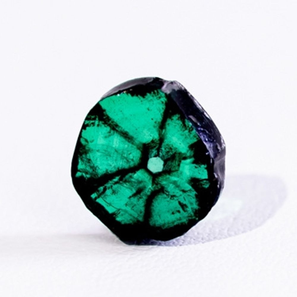 天然トラピッチェエメラルド 1.530ct