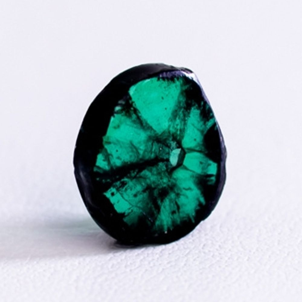 天然トラピッチェエメラルド 1.530ct