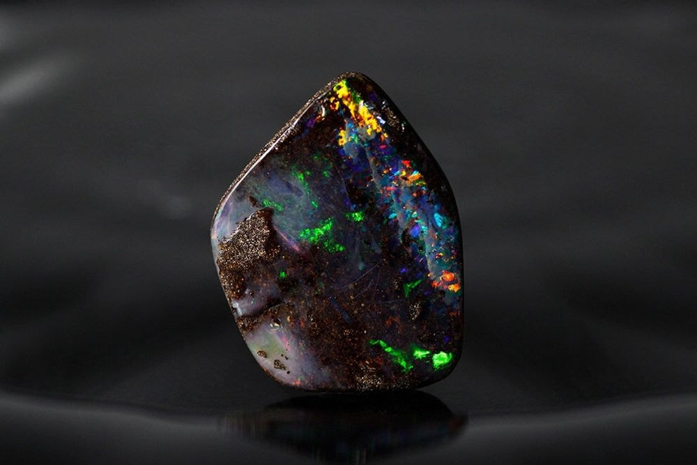 天然ボルダーオパール 25.62ct [オーストラリア産]