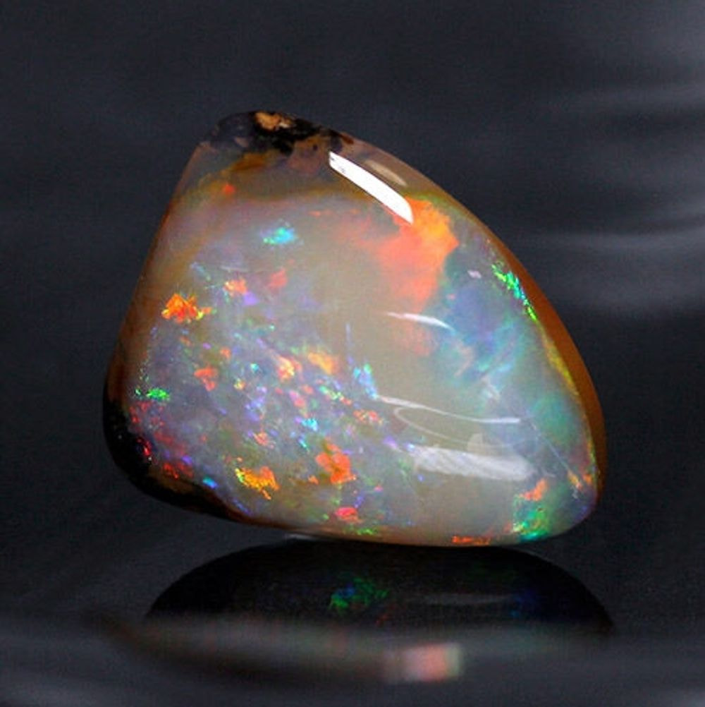 天然ボルダーオパール 8.28ct [オーストラリア・ライトニングリッジ産]