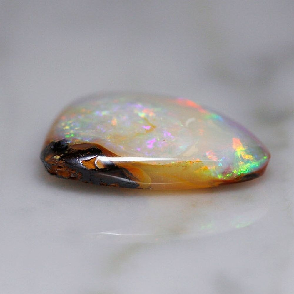 天然ボルダーオパール 8.28ct [オーストラリア・ライトニングリッジ産]