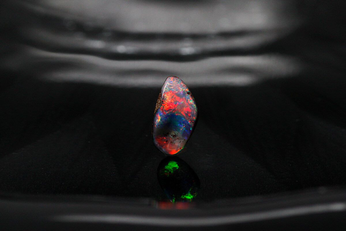 天然ボルダーオパール オーストラリア産 1.68ct