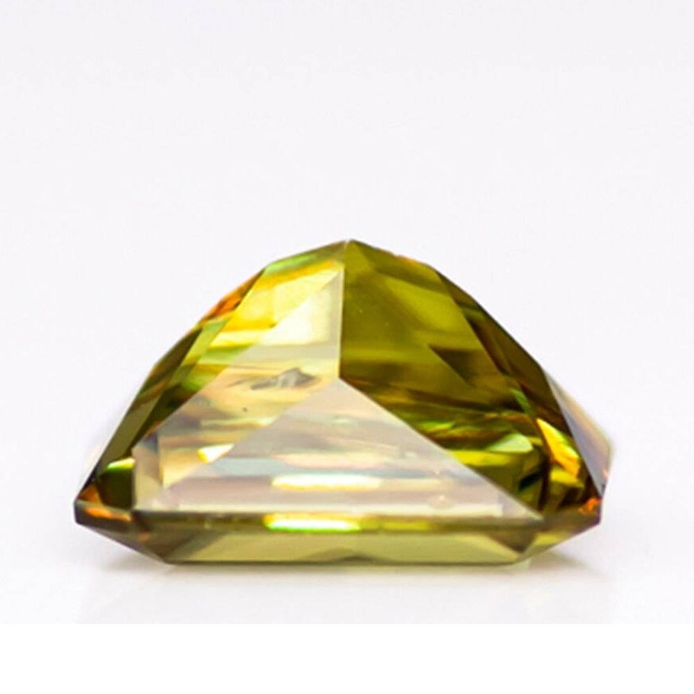 天然スフェーン 2.745ct 